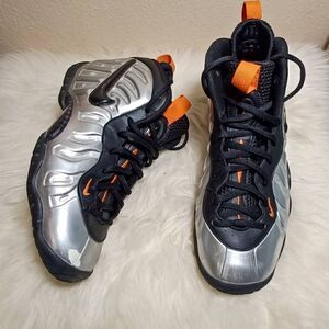 Nike Little Posite Pro Halloween big kid Size 7Y